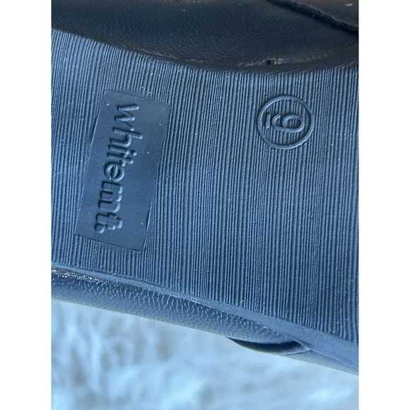 White Mountain Size 9 Black Faux Leather Block Heel Ankle Booties Crest Button - Picture 6 of 12